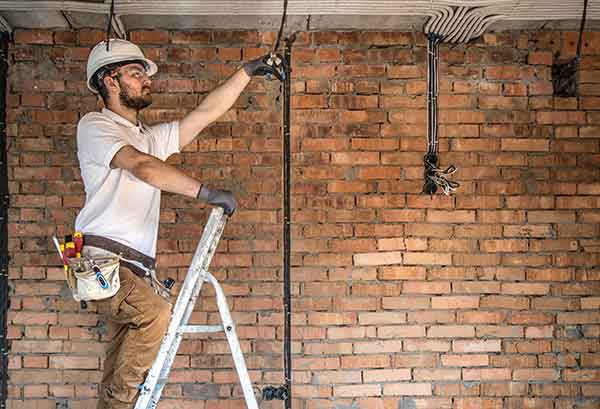 Faux plafond à compléter côté gauche